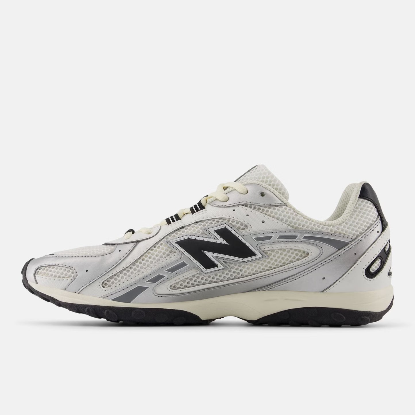 New Balance 204L